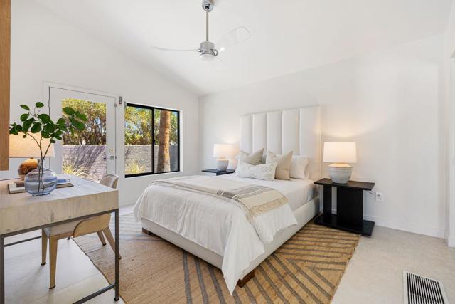 46380 Desert Lily Drive, Palm Desert CA: https://media.crmls.org/mediaz/b279393a-c0a8-4a13-96ab-e4461690b532.jpg