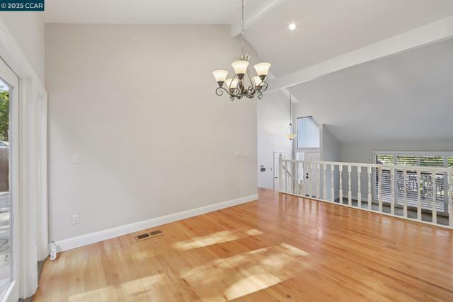 20 Broadmoor St, Moraga CA: https://media.crmls.org/mediaz/b27a4733-53a5-46f3-a405-c4a246e40e2a.jpg