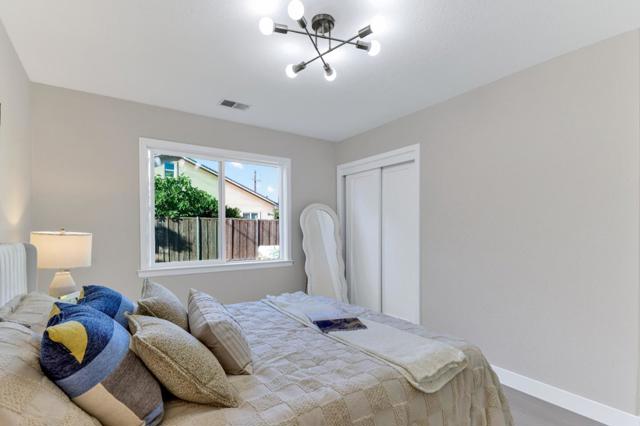 42948 Applewood Street, Fremont CA: https://media.crmls.org/mediaz/b27b5812-77f8-4a3c-9975-8b659ea03203.jpg