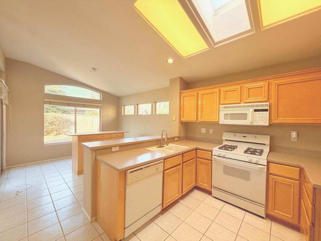 MLS #219139427DA image #2