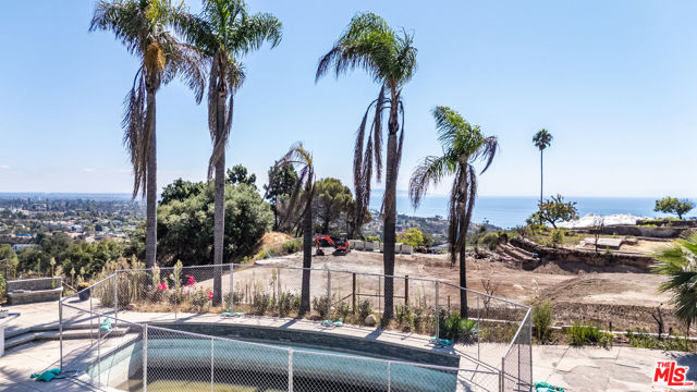 Drew Fenton | 16616 Merrivale Lane Pacific Palisades CA | MLS: 7485844 Drew Fenton | 16616 Merrivale Lane Pacific Palisades CA | MLS: 7485844