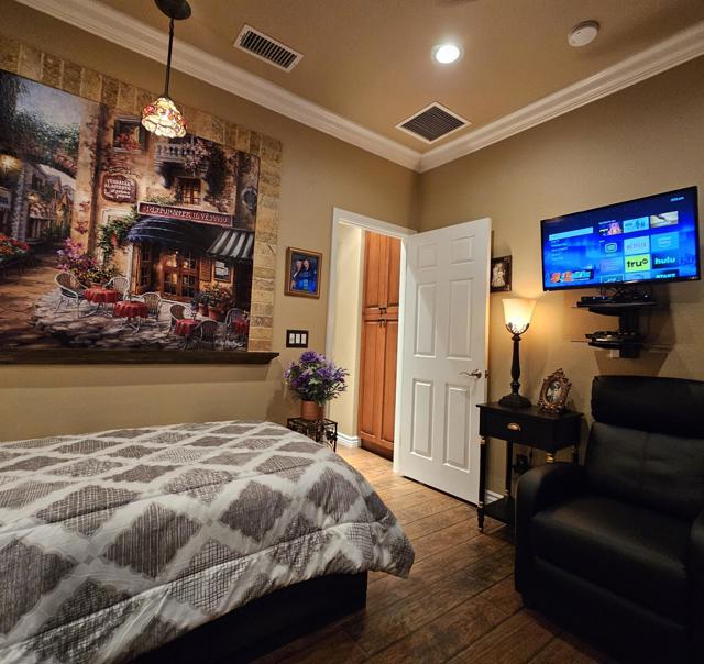 60553 Juniper Lane, La Quinta CA: https://media.crmls.org/mediaz/b27c4a30-4516-4ff1-99fe-a810cbbd0a40.jpg