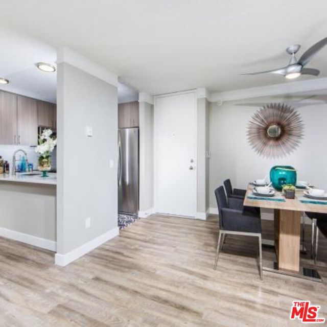 6600 Beachview Drive, Rancho Palos Verdes CA: https://media.crmls.org/mediaz/b27d0b3e-769e-42bf-97a4-708b937984ac.jpg
