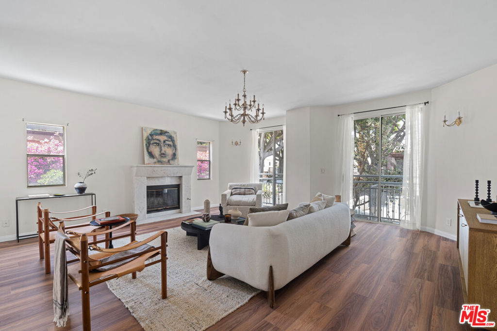 1524 Franklin Street #E