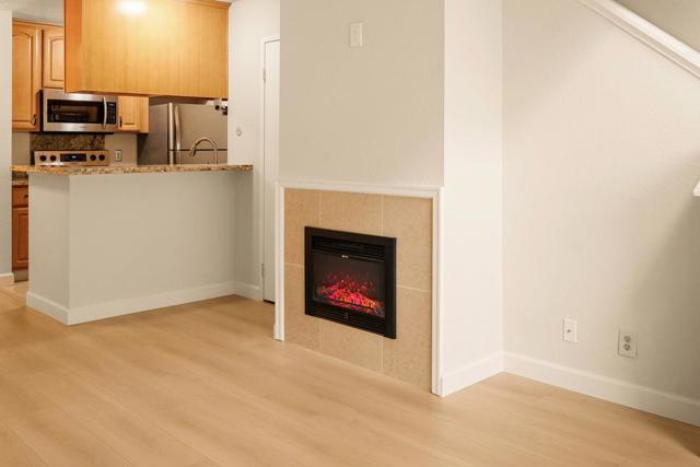 385 Mandarin Drive, Daly City CA: https://media.crmls.org/mediaz/b2810ffd-cf40-4423-8bbb-0caa83ce8053.jpg