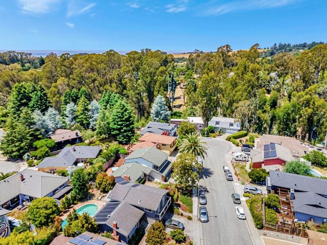 239 Segre Place, Santa Cruz CA: https://media.crmls.org/mediaz/b2820423-d78b-452d-bc3d-945e787b7286.jpg