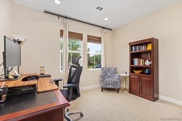12712 Cloudbreak Ave, San Diego CA: https://media.crmls.org/mediaz/b2839864-b0c9-482c-b498-6f91336f3a98.jpg