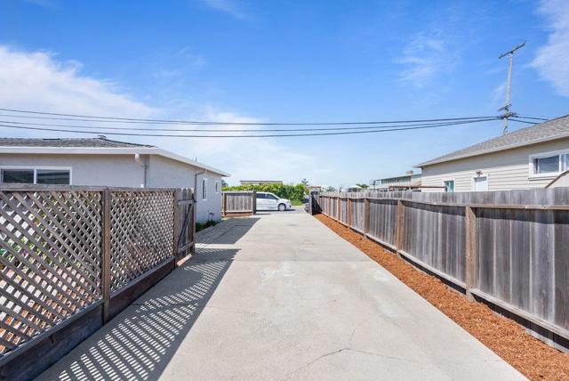 160 Napa Street, Watsonville CA: https://media.crmls.org/mediaz/b284a83b-78e1-4811-92d9-9ab702819187.jpg