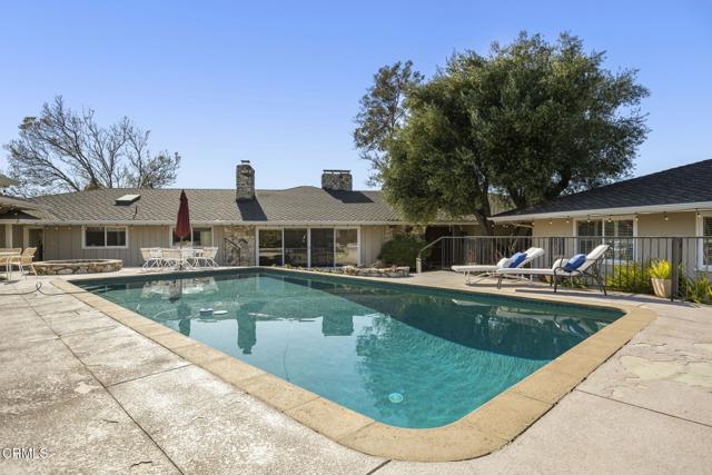 635 Via Del Cerro, Camarillo CA: https://media.crmls.org/mediaz/b2854d55-c9a3-4e35-adfd-c51b9952d169.jpg