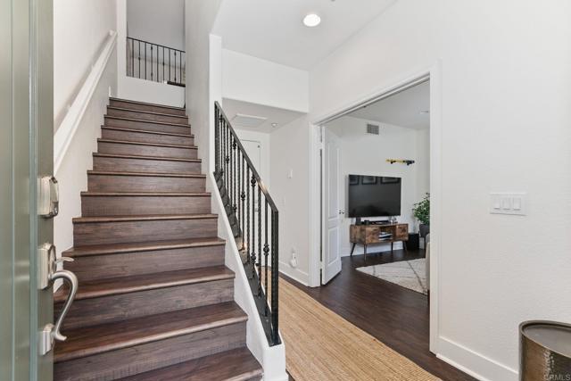 Detail Gallery Image 5 of 51 For 328 Bishop Dr, San Marcos,  CA 92078 - 3 Beds | 2/1 Baths