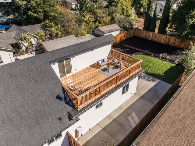 Image 38 of 40 For 4008 Edgemoor Pl