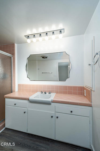 Detail Gallery Image 25 of 28 For 681 S Orange Grove Bld #1,  Pasadena,  CA 91105 - 3 Beds | 2/1 Baths