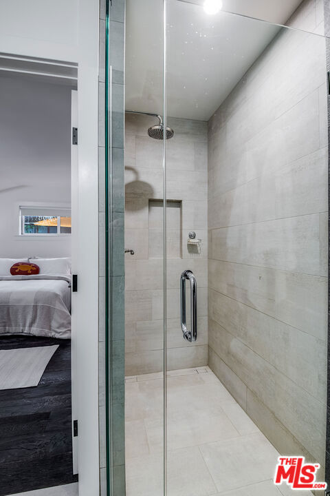 4838 Coldwater Canyon Avenue, Sherman Oaks CA: https://media.crmls.org/mediaz/b285d837-d7b0-4870-a913-d77b62141041.jpg