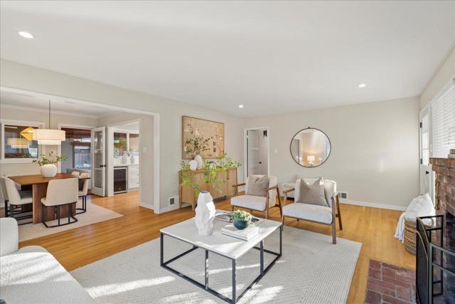 1216 Hermosa Way, San Jose CA: https://media.crmls.org/mediaz/b286965f-f7dc-4b8c-8dbe-e9ff80f5eb6b.jpg