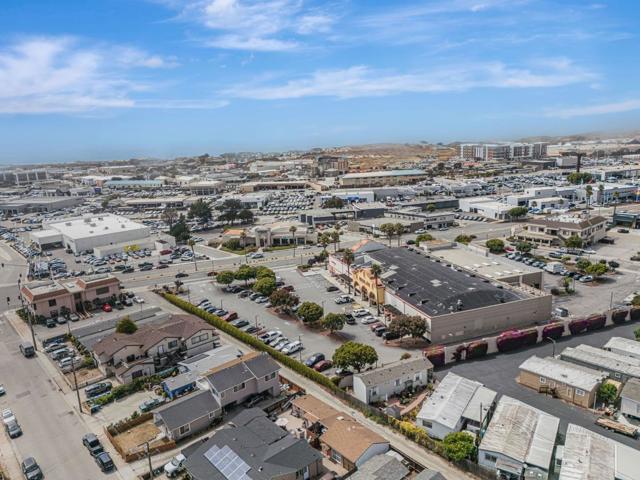 1146 Birch ave, Seaside CA: https://media.crmls.org/mediaz/b287c4eb-a65a-4e8c-a6dd-65a1ba2de823.jpg