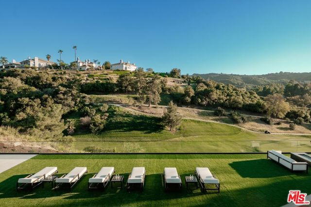 Image 36 of 43 For 19378 Lemmer Drive