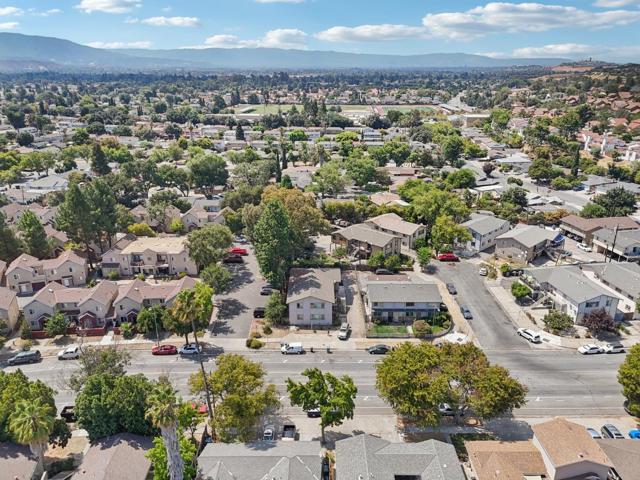 476 Branham Lane, San Jose CA: https://media.crmls.org/mediaz/b28b9afb-d169-447b-9da3-48e0d9e9cf7f.jpg