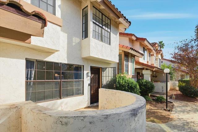 Detail Gallery Image 16 of 26 For 1651 S Juniper St #137,  Escondido,  CA 92025 - 3 Beds | 2/1 Baths