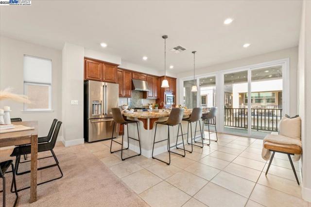 Image 22 of 60 For 2880 Stringham Way