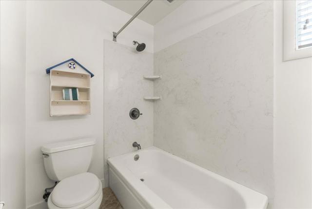897 Loyalton Drive, Campbell CA: https://media.crmls.org/mediaz/b28e3b76-5a5e-47e0-a3ce-78e7fabdcfc1.jpg