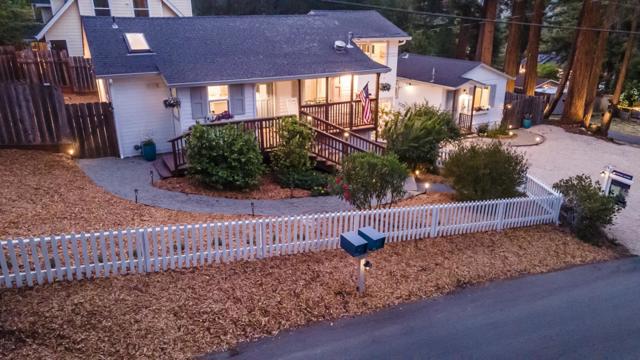 414 Prospect Avenue, Felton CA: https://media.crmls.org/mediaz/b28ec143-2423-45cb-a886-93dbe160f587.jpg