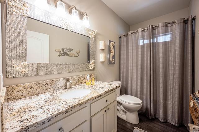 4650 Dulin Road, Fallbrook CA: https://media.crmls.org/mediaz/b28edc23-cf0f-48bb-ad92-a79dce5c0679.jpg