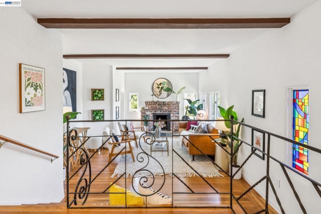 Image 17 of 60 For 491 Vincente Avenue