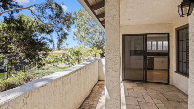 190 Bautista Court, Oceanside CA: https://media.crmls.org/mediaz/b290c152-f943-4f89-98e1-02b0f7ba51c3.jpg