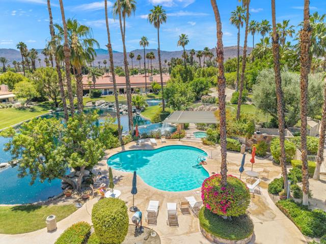 130 Willow Lake Drive, Palm Desert, CA 92260