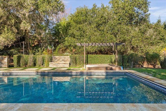 28140 Story Hill Lane, Los Altos Hills CA: https://media.crmls.org/mediaz/b291de7d-a212-4f0b-9c74-6ee13b1462e6.jpg