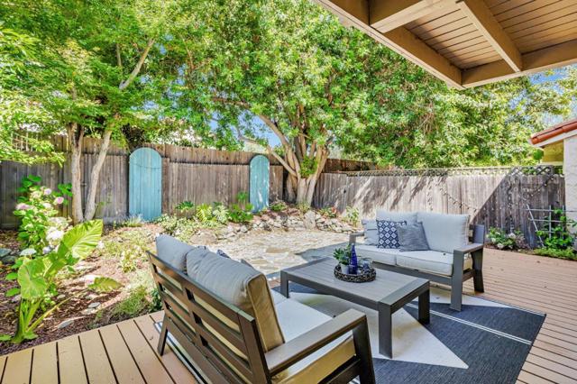 142 Calle Larga, Los Gatos CA: https://media.crmls.org/mediaz/b29212ae-6861-4521-8da9-fc3d6e10090f.jpg