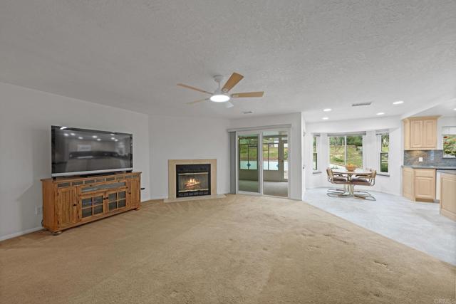 Detail Gallery Image 12 of 43 For 25072 Poderio Dr, Ramona,  CA 92065 - 3 Beds | 2 Baths