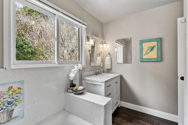 162 Madera Avenue, San Carlos CA: https://media.crmls.org/mediaz/b29222f6-62fb-49d4-b8e3-2dbc53cfa81a.jpg