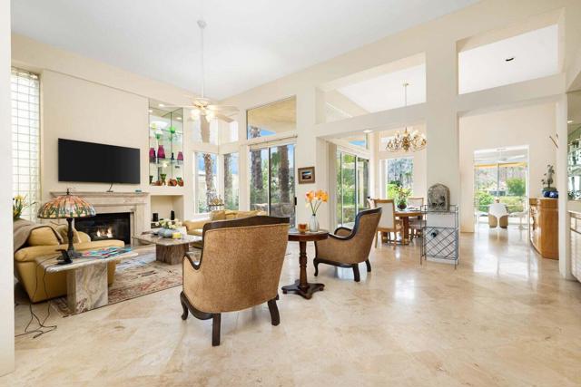 55649 Pinehurst, La Quinta CA: https://media.crmls.org/mediaz/b2957e78-dce4-4d5b-b098-c23366de2701.jpg