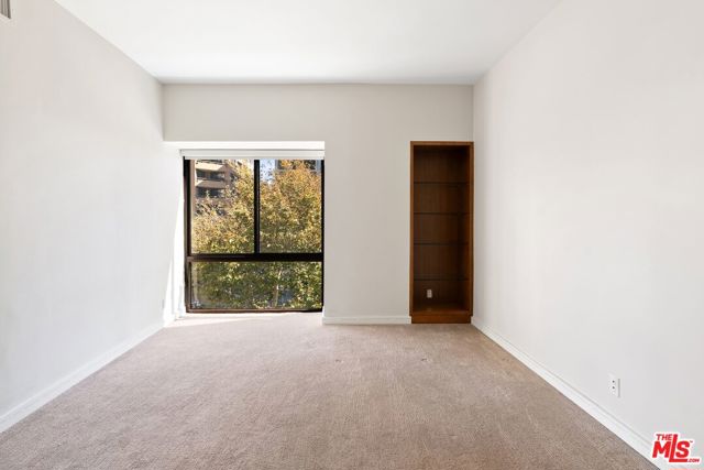 10445 Wilshire Boulevard, 406 photo 37