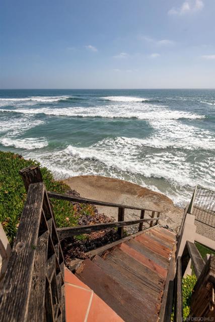 5143 Shore Drive, Carlsbad CA: https://media.crmls.org/mediaz/b29664e2-fa72-4e0f-a006-910546de0e57.jpg