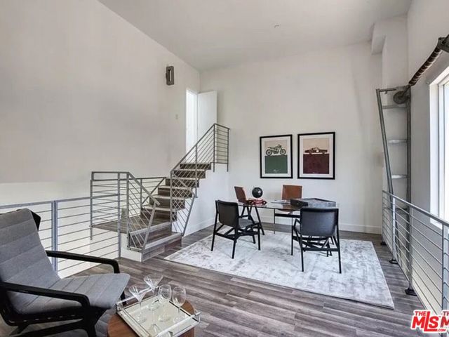 2746 Rinconia Drive, Los Angeles CA: https://media.crmls.org/mediaz/b2979330-1add-42d9-811b-29957e339a3b.jpg