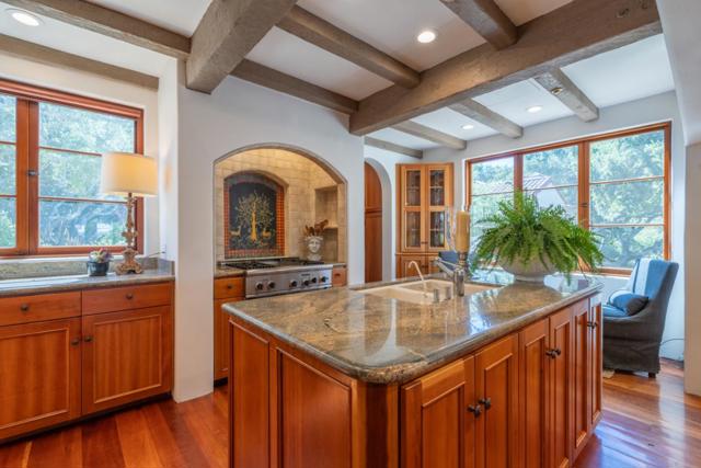 11725 Camino Escondido Road, Carmel Valley CA: https://media.crmls.org/mediaz/b2996cd3-b8df-4ef5-959a-cd693d8d17a6.jpg
