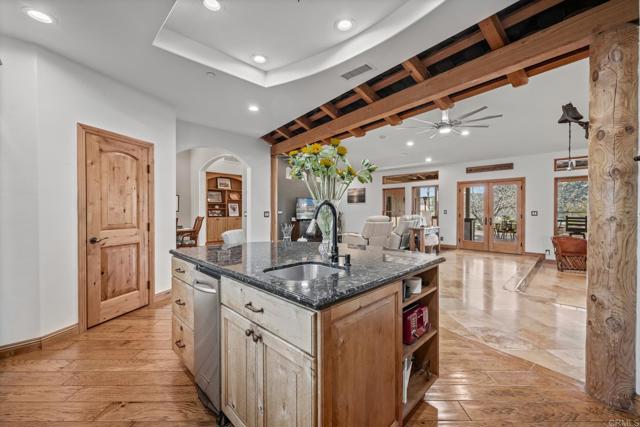 15636 Sage Hill Drive, Ramona CA: https://media.crmls.org/mediaz/b299b11f-b266-4643-8a85-62de70216c77.jpg