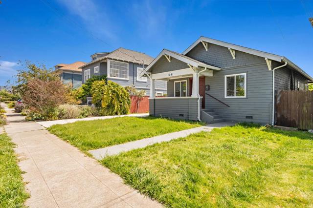 1081 65th Street, Emeryville CA: https://media.crmls.org/mediaz/b29a8ca2-2de3-4fb7-9486-82c0fe29c399.jpg