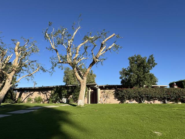 42510 Glass Drive, Bermuda Dunes CA: https://media.crmls.org/mediaz/b29b0a8d-a683-41b3-8cf8-e4d86a6dfafc.jpg