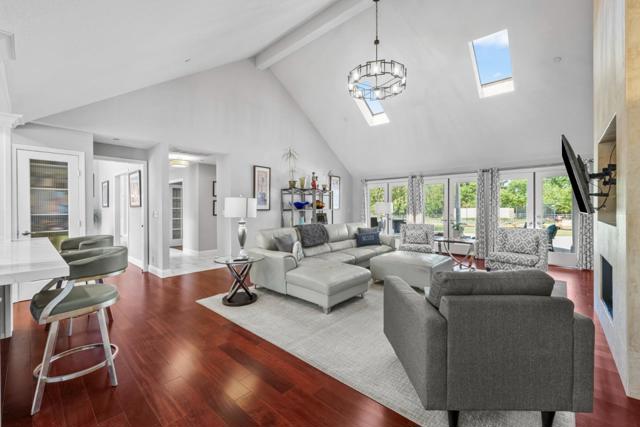 14830 Bartlett Court, San Martin CA: https://media.crmls.org/mediaz/b29d47b0-8943-4b43-8c49-5bb1620e76f7.jpg