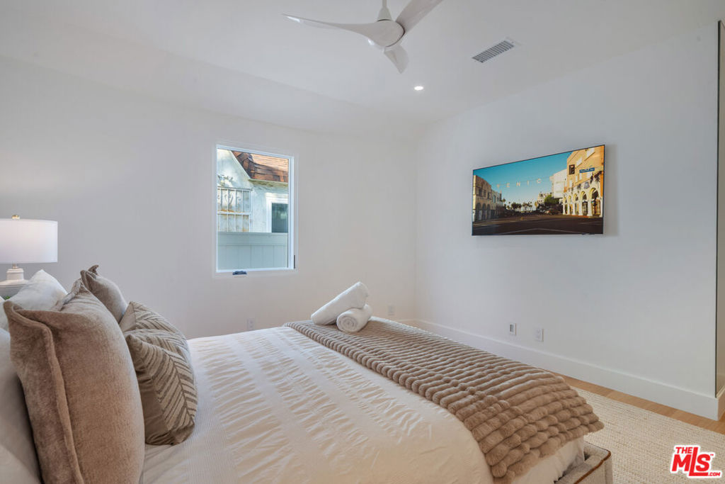 MLS #26868993 image #62