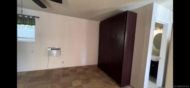 1225 E Buena Vista Drive, Palm Springs CA: https://media.crmls.org/mediaz/b29fb8d1-1abe-494f-96ef-6c138ffb6c36.jpg