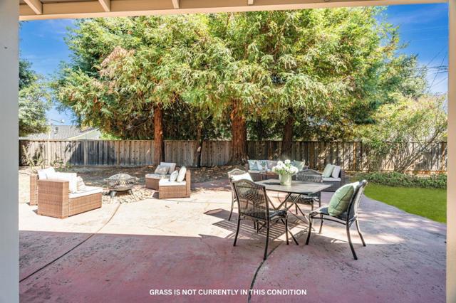 1635 Morton Avenue, Los Altos CA: https://media.crmls.org/mediaz/b2a00c25-b3b0-4212-89a3-f18fdf37f34c.jpg