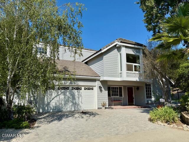 829 Sorrelwood Court, Westlake Village CA: https://media.crmls.org/mediaz/b2a10283-228f-4d76-8000-8a79e1f6b52b.jpg