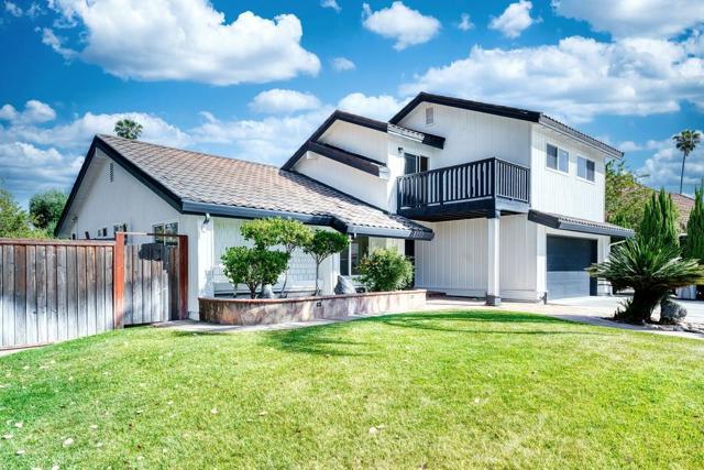 5068 Calwa Court, San Jose CA: https://media.crmls.org/mediaz/b2a2581e-c256-4217-8008-14eda8b07fc9.jpg