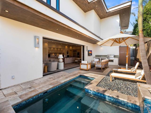 8477 El Paseo Grande, La Jolla CA: https://media.crmls.org/mediaz/b2a2ab96-8d89-4af6-b6ca-cc5e83b94ce1.jpg