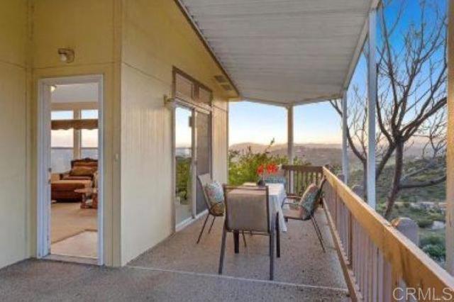 Detail Gallery Image 3 of 13 For 14821 Highland Valley Rd, Escondido,  CA 92025 - 3 Beds | 2 Baths