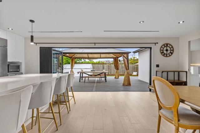 243 Aviador Avenue, Millbrae CA: https://media.crmls.org/mediaz/b2a55c86-06b4-48f0-8808-cbce7236a78c.jpg
